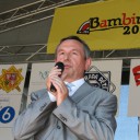 Zahájení Bambiriády 2011 v Praze - František Mareš za Pojišťovnu České spořitelny zval ke stánku Flexi