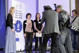 Soutěže o Cenu Karla Velikého se mohou zúčastnit všichni mladí lidé s projekty cílenými na podporu vzájemného soužití Evropanů jako jedné komunity, na porozumění mezi národy EU nebo na evropskou integraci. (Foto z archivu pořadatelů, 2011)